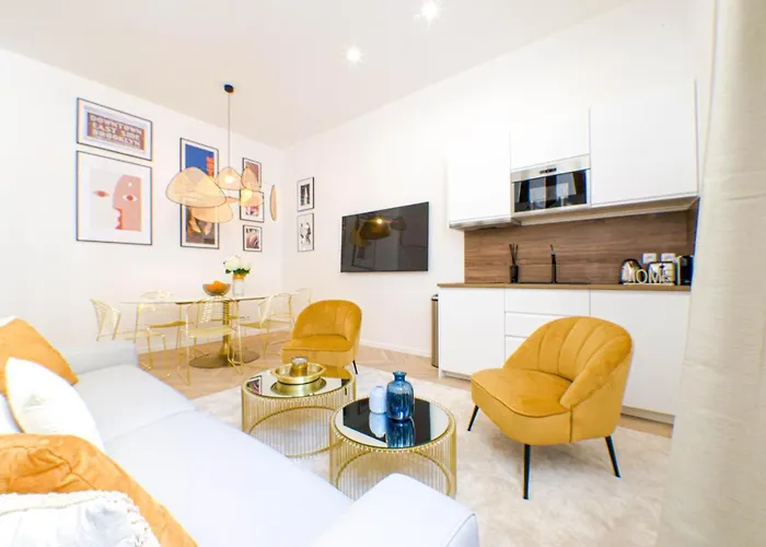 Luxury home in PARIS - Musée du Louvre